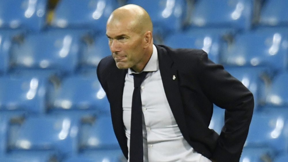Zinedine Zidane dio negativo pero igual está aislado
