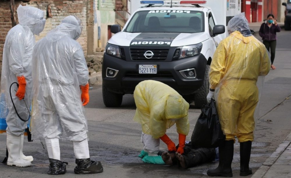 Policía constató fallecimiento de tres personas por coronavirus
