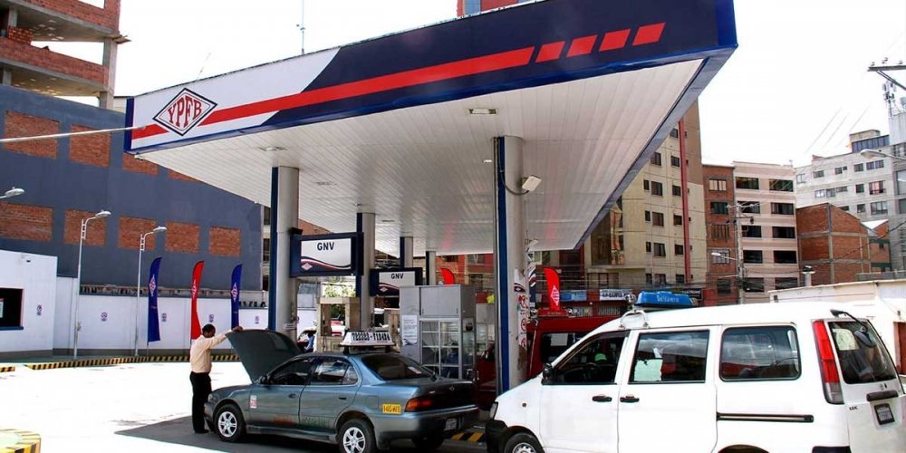 YPFB garantizará abastecimiento con combustibles de reservas