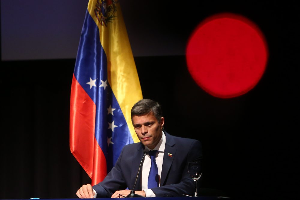 López llama a “ejercer presión  necesaria” contra Maduro