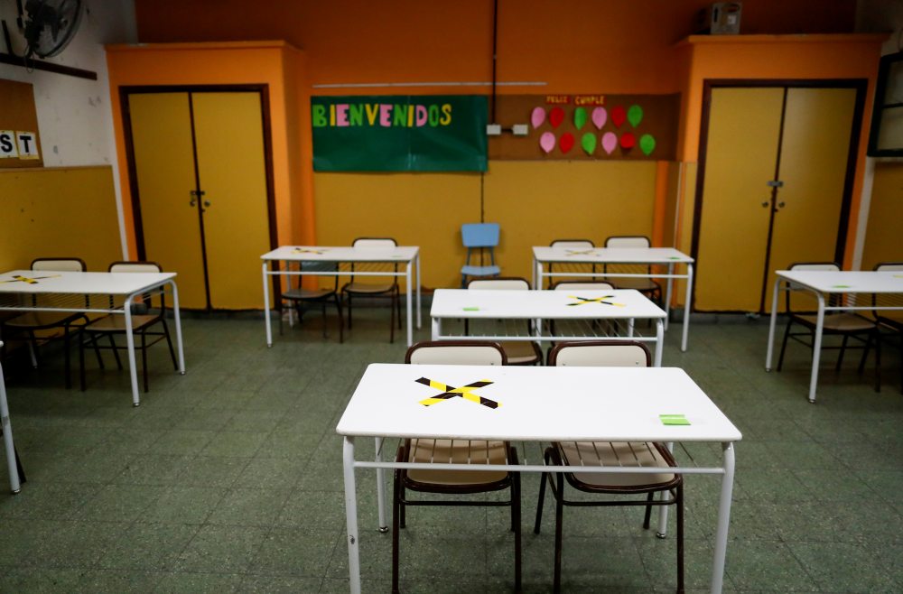 Tensión en Argentina  por cierre de escuelas