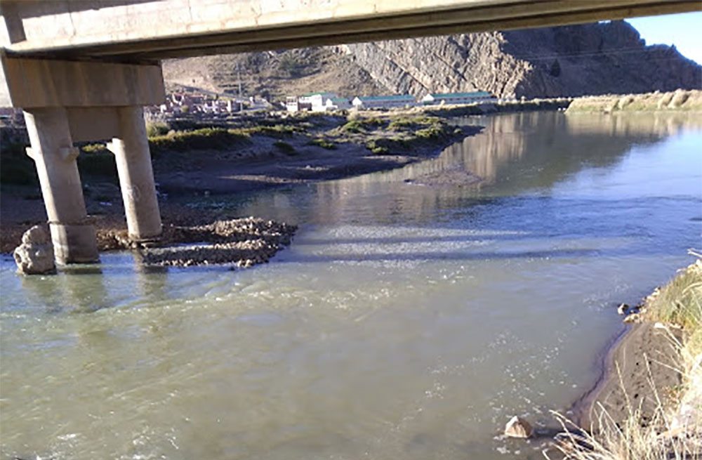 Contaminación del río Suches  afecta a diversas actividades
