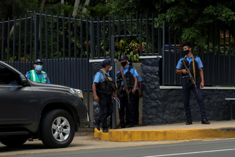 Justicia de Nicaragua ordena  detener a rival de Ortega