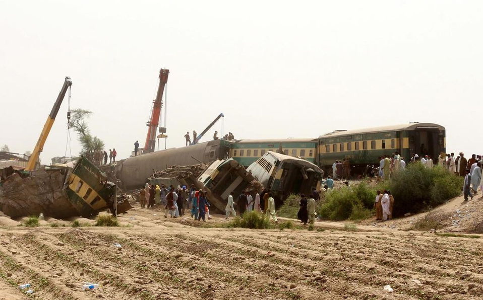 Más de 45 muertos en accidente ferroviario