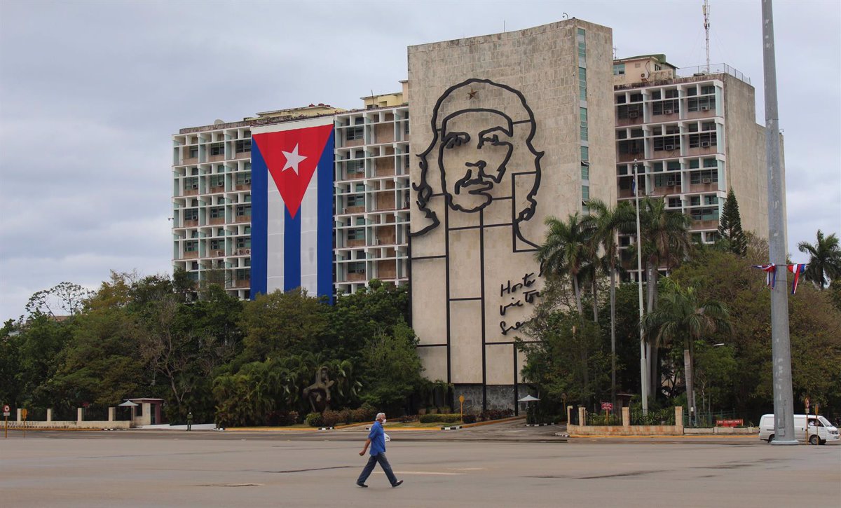 Eurocámara critica diálogo de UE con Cuba
