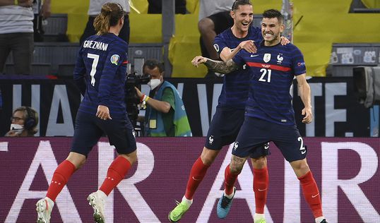 Francia da un batacazo al vencer a Alemania