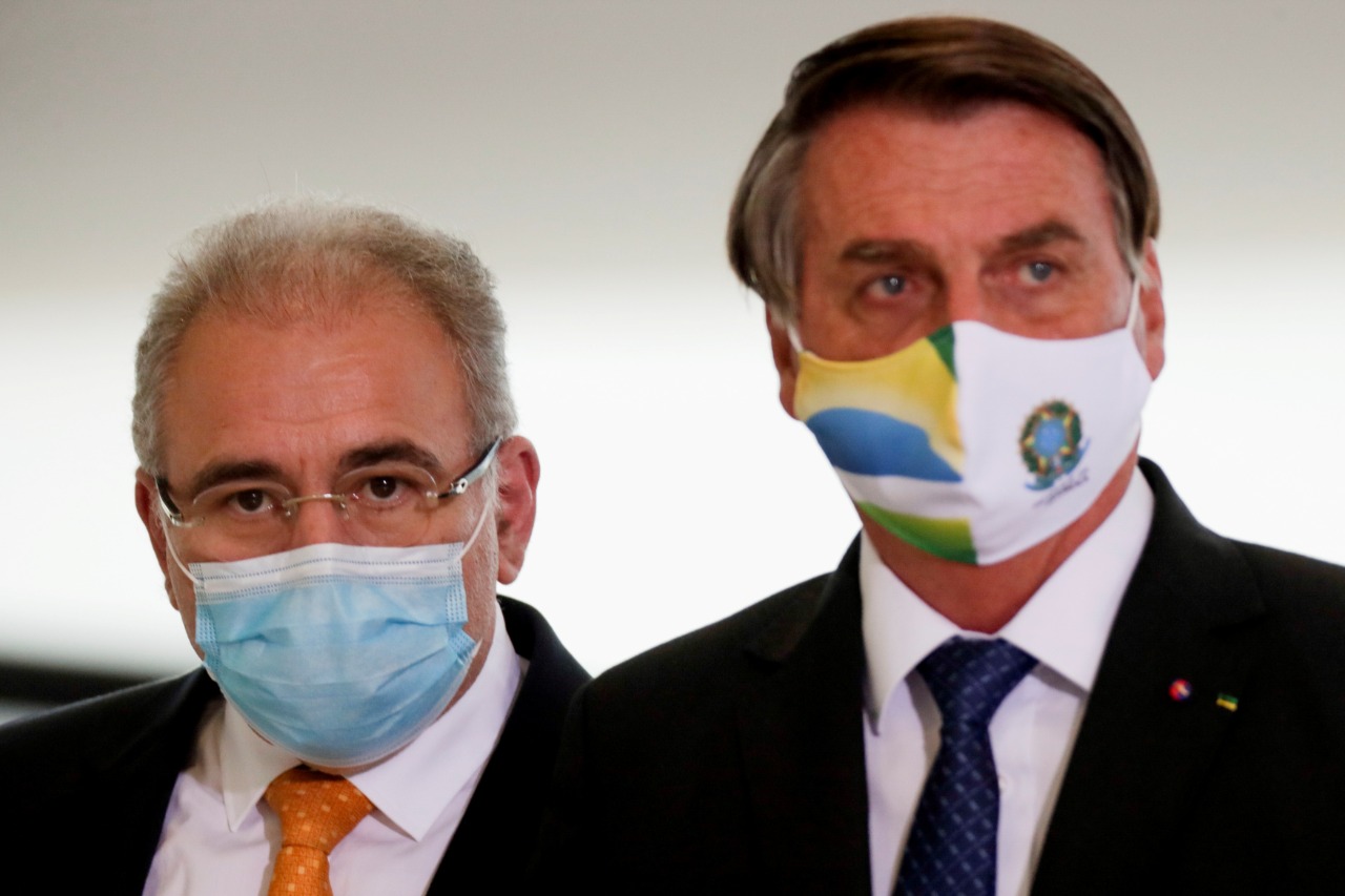 Justicia investiga corrupción en compra de vacunas en Brasil