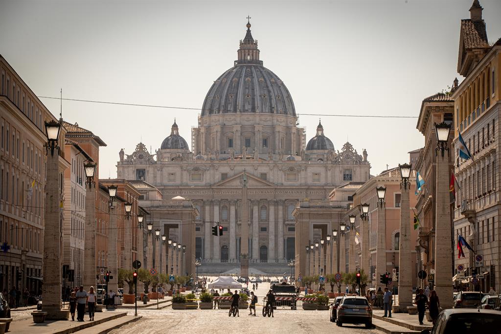 Vaticano tuvo déficit de 66,3  millones de euros en 2020