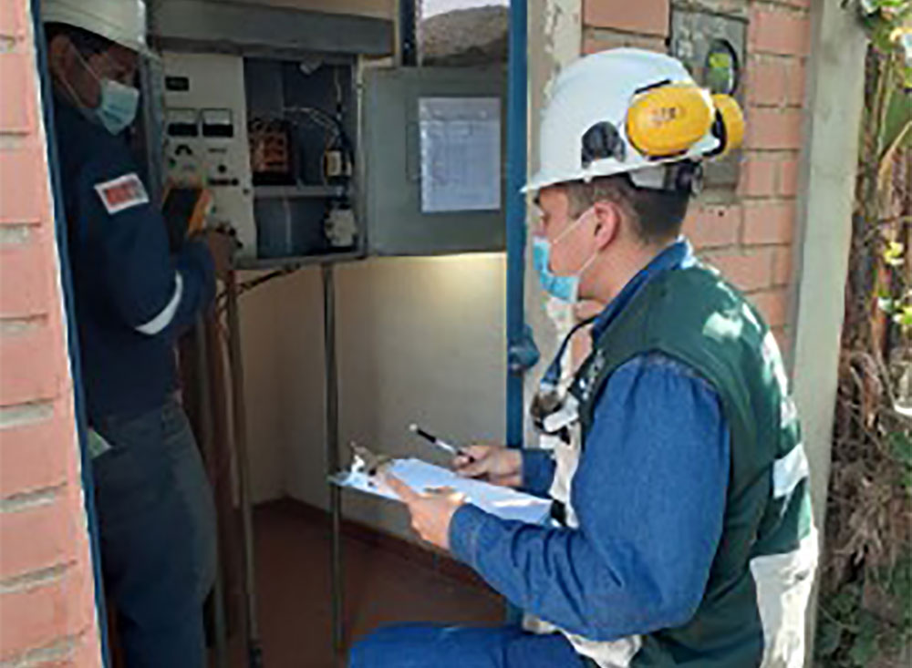 Inspeccionaron Oleoducto  Surubí en Cochabamba