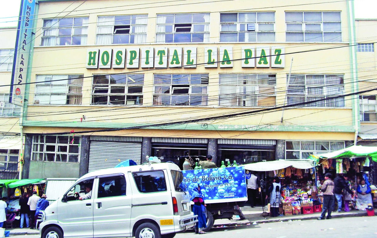 Carencia de insumos y equipos  en centros de salud de La Paz