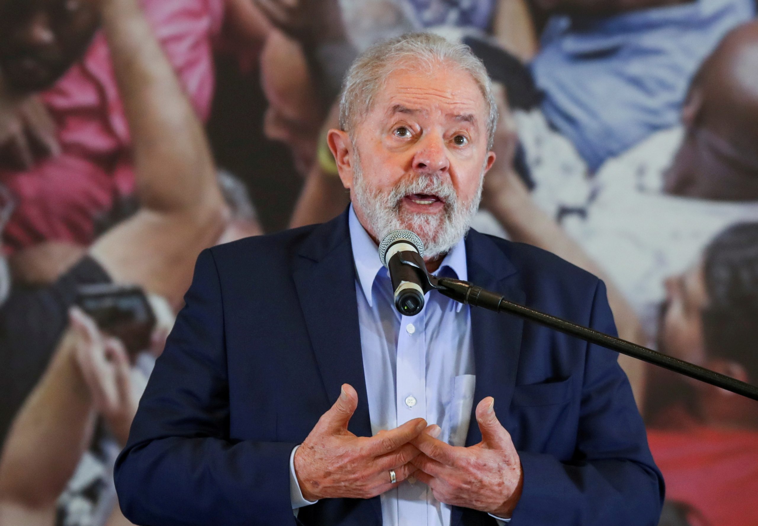 Lula mantiene ventaja sobre Bolsonaro