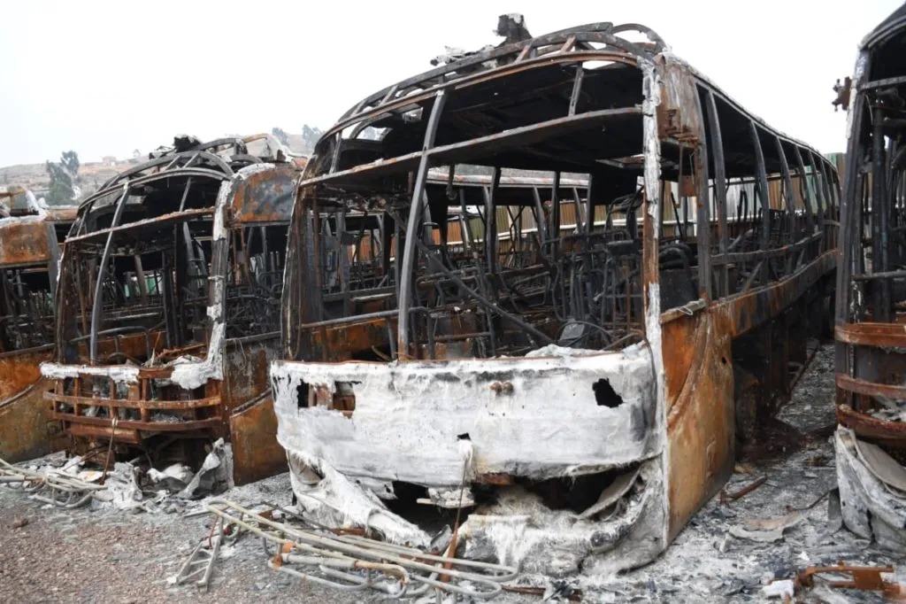Vera dilata inicio de juicio  oral por quema de buses