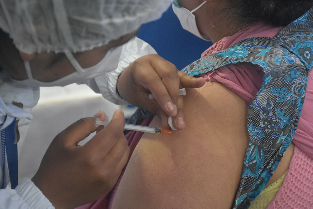Llegan al país 378 mil segundas dosis de vacuna contra covid-19