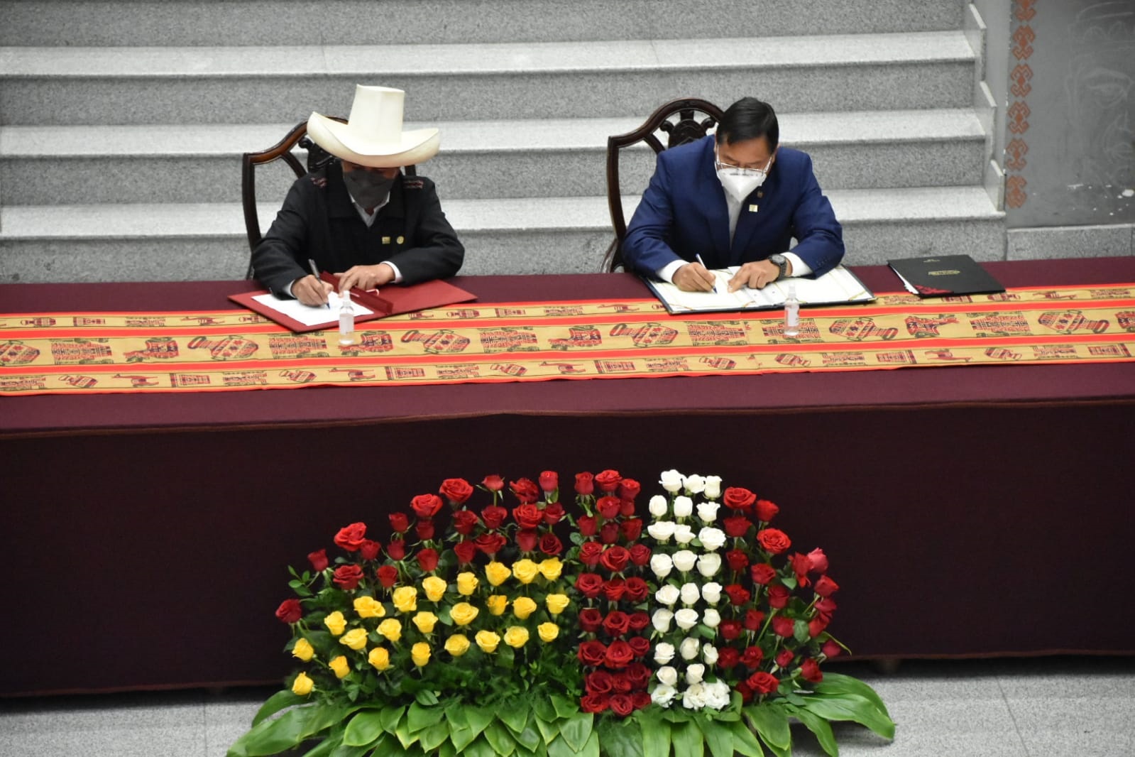 Bolivia y Perú firman  acuerdos de cooperación