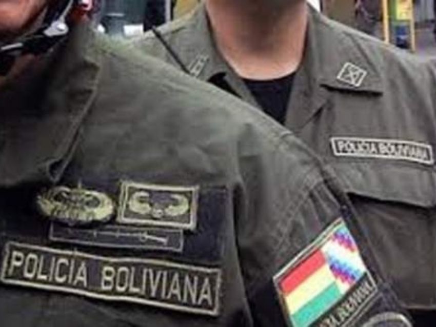 Detienen a policía sindicado  por caso pertrechos de Ecuador