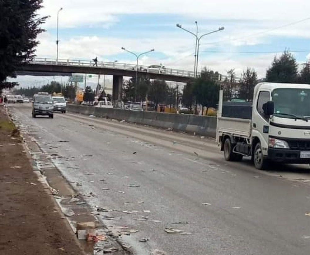 Marcha dejó gran cantidad de basura en vías de El Alto