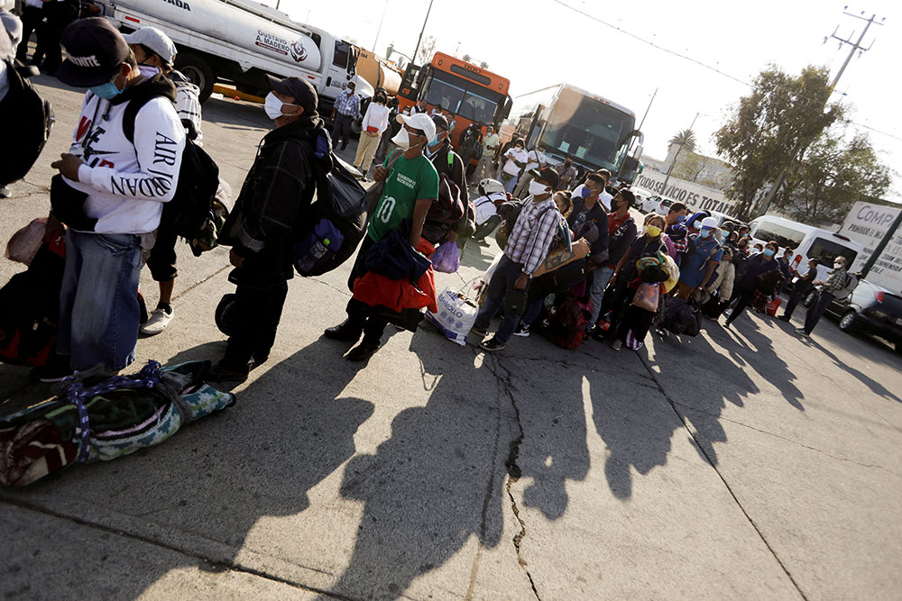 Cientos de centroamericanos  inician caravana rumbo a EEUU