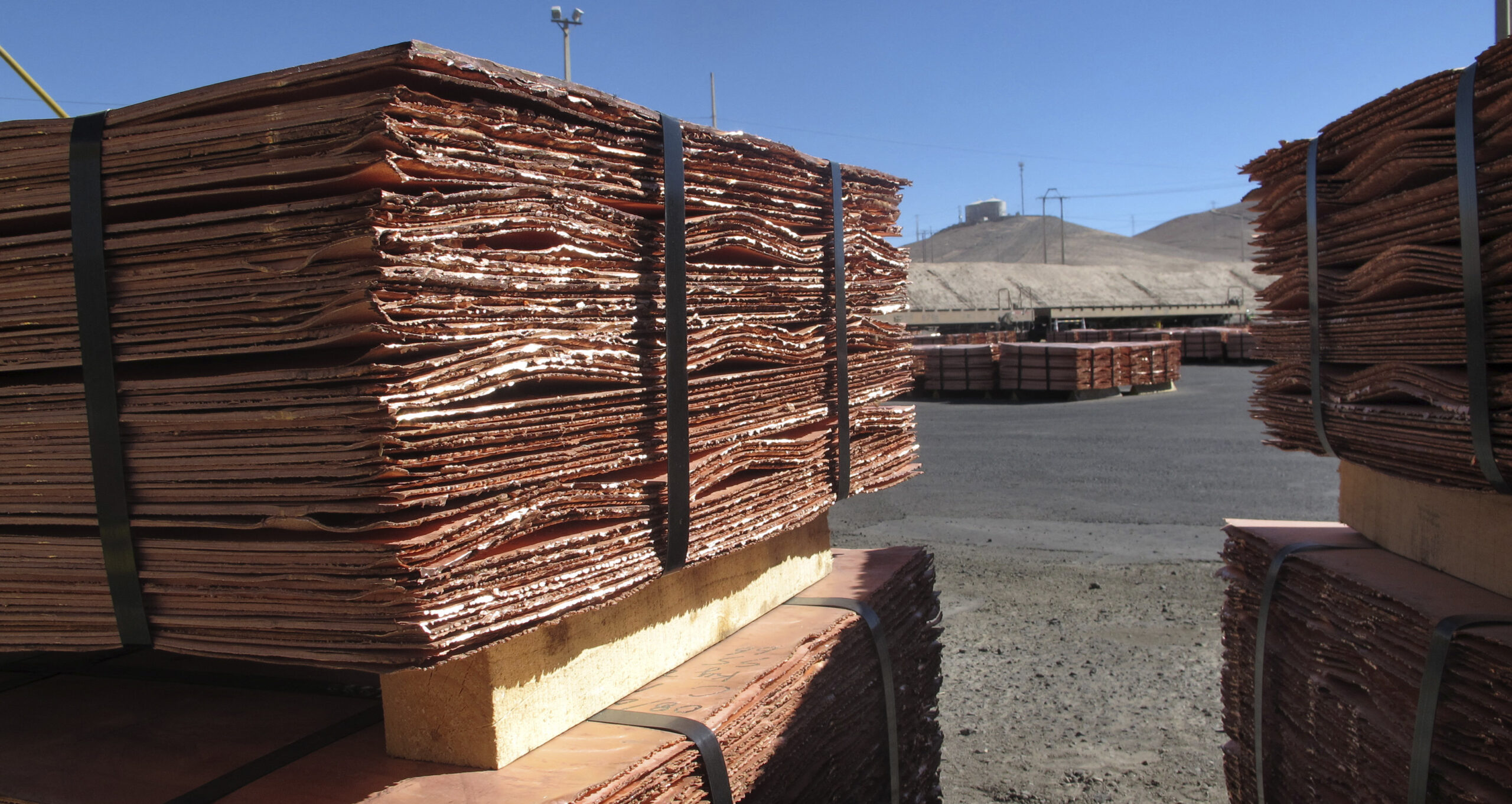 Antofagasta estima menor  producción de cobre en 2022