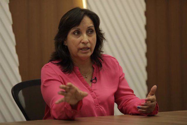 Perú Libre expulsa a  vicepresidenta Boluarte