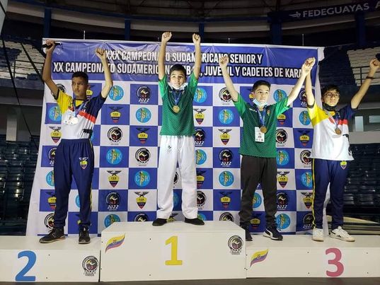 Bolivia suma tres medallas en el Sudamericano de Kárate