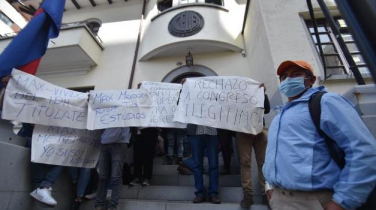 Protestas en CEUB por dirigencia irregular