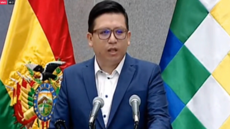 Ministro Cusicanqui señala que no hay  razones para mantener paro indefinido
