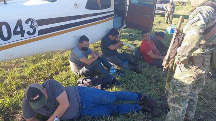 A prisión dos bolivianos vinculados  con “narcoavioneta” en Paraguay