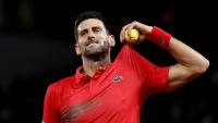 Djokovic avanza sin despeinarse en Roland Garros