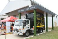 CBN presentó camión eléctrico para productos
