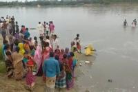 Ascienden a 50 los fallecidos por  naufragio en norte de Bangladesh