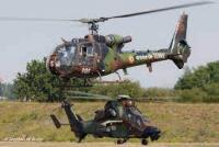 Francia entrega a Níger dos  helicópteros tipo «Gazelle»