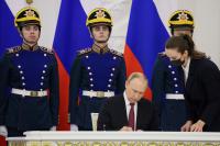 Putin pretende imponer hora  de Moscú en cuatro regiones