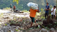 Aproximadamente 40 familias dejan sus casas  tras deslizamiento en comunidad de Coroico
