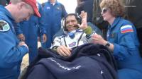 Tres astronautas vuelven a Tierra luego  de permanecer más de un año en la EEI